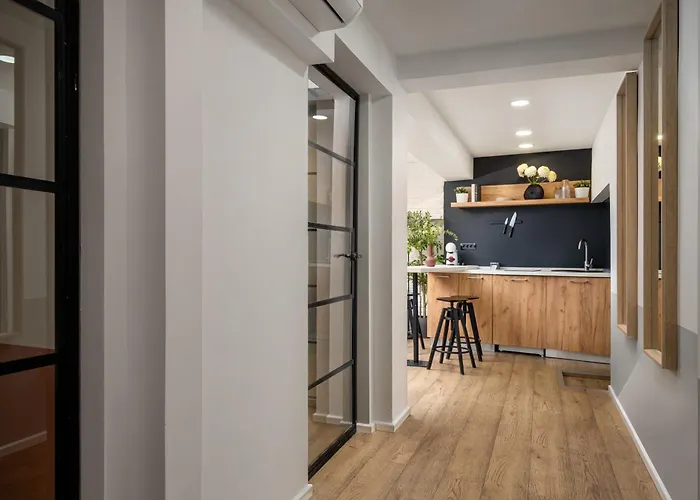 Historical Center Completely Renovated By Urbanesq *