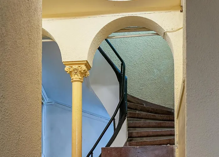 Historical Center Completely Renovated By Urbanesq * 부쿠레슈티