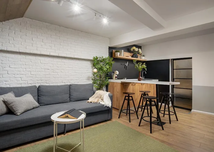 Historical Center Completely Renovated By Urbanesq Appartement